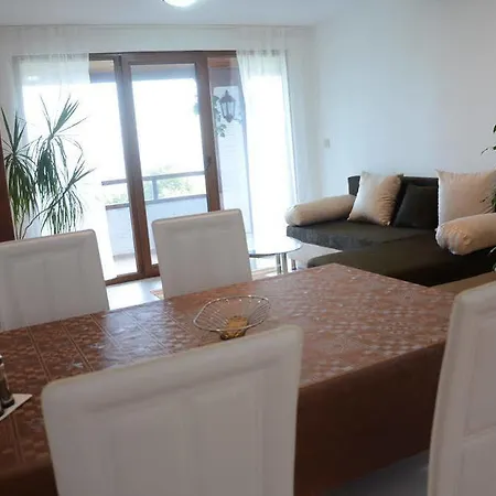 Family Rai-only Adults Хотел 3*