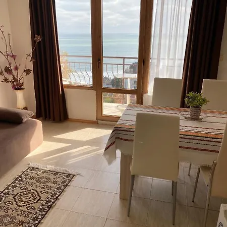 Family Rai-only Adults 3* Golden Sands